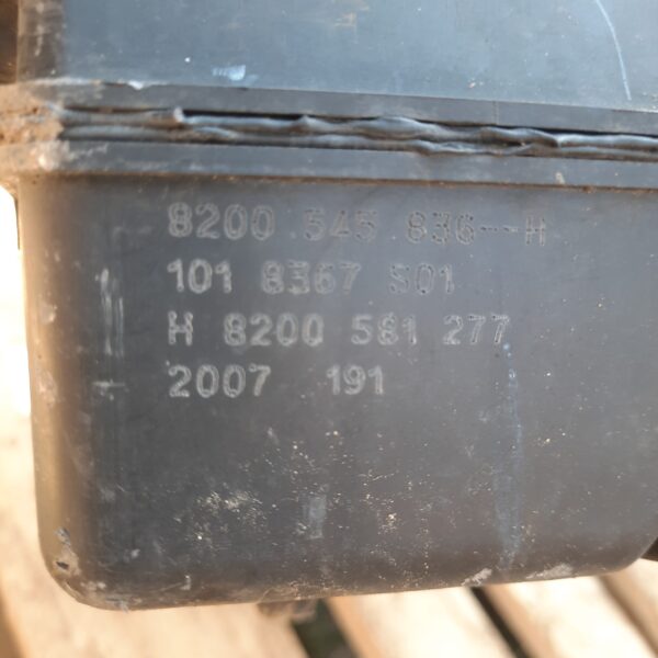 Carcasa filtru aer 8200545836 2.0 DCi 150cp Renault Laguna 3