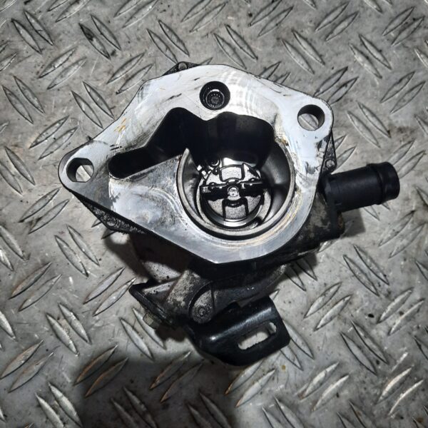 Pompa vacuum 8201005306-B 1.5 DCi Renault