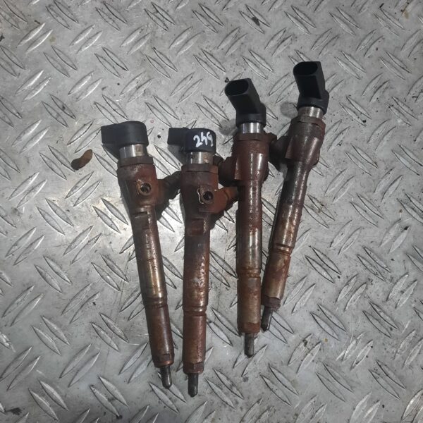 Injector H8200294788 1.5 DCi 110cp Renault Megane 3