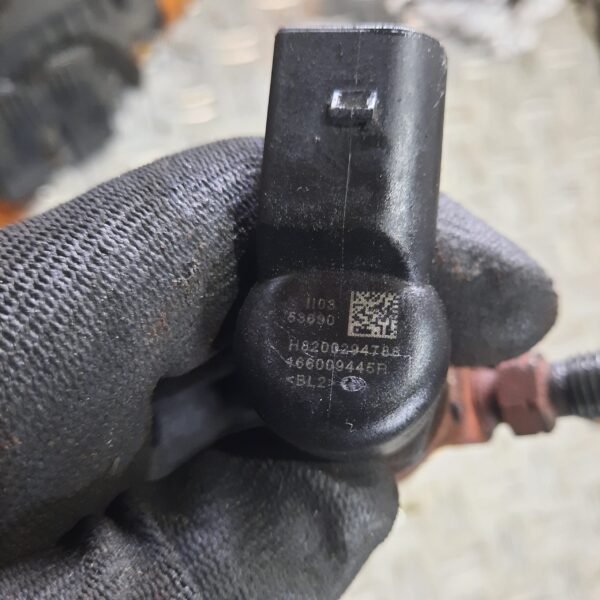 Injector H8200294788 1.5 DCi 110cp Renault Megane 3