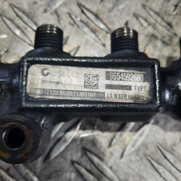 Rampa injectoare completa 9654592680 1.6 HDi 109cp 9HZ Peugeot 5008