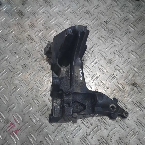 Suport motor 9685991680 1.6 HDi 109cp 9HZ Peugeot 5008