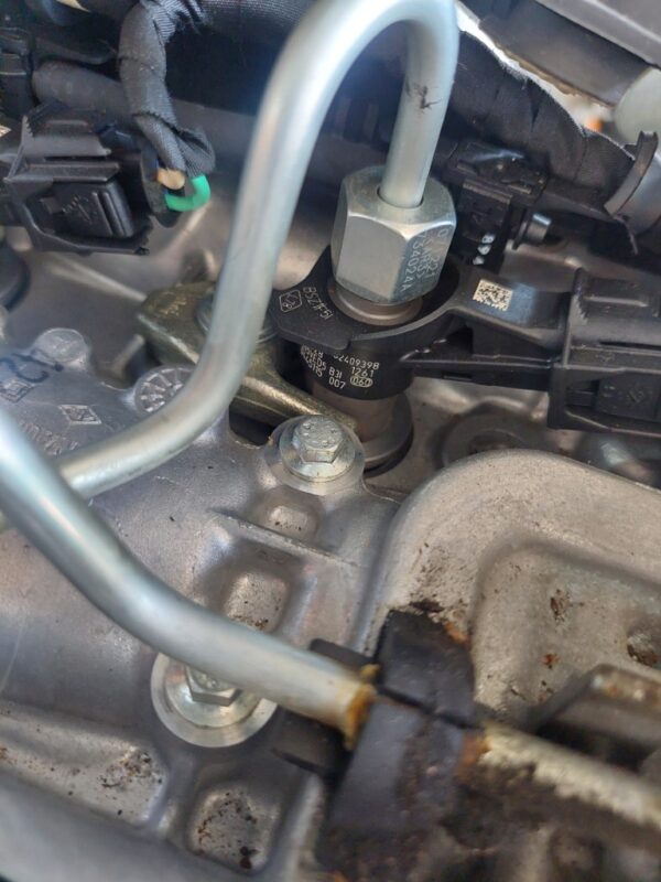 Injector cod  0445115007 2.0 TDi 150cp Renault Laguna 3