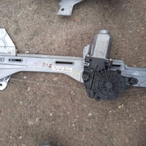 Macara geam dreapta spate completa 9674437280 Citroen C-Elysee an 2015