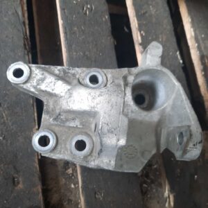 Suport motor 9646161180 Peugeot 407 / Citroen C5 III / Ford 2.0 HDi RHR