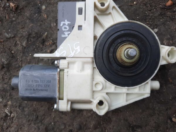 Motoras macara geam stanga spate 0130822201 Peugeot 407