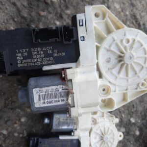 Motoras macara geam stanga fata 1137328401 Peugeot 407