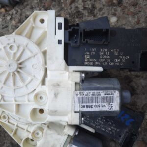 Motoras macara geam dreapta fata 9663036580 / 1137328403 Peugeot 407