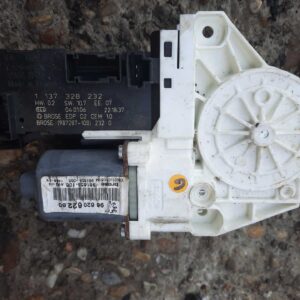 Motoras macara geam dreapta fata 9662062280 / 1137328232 Peugeot 407