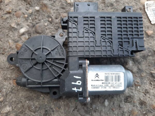 Motoras macara geam stanga fata 9682495880 Citroen C4 Grand Picasso 2006-2013