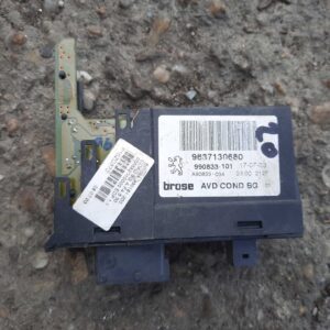 Motoras macara geam dreapta fata 9637130680 Peugeot 307