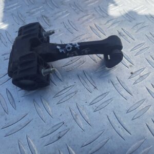 Opritor usa stanga fata Peugeot 407