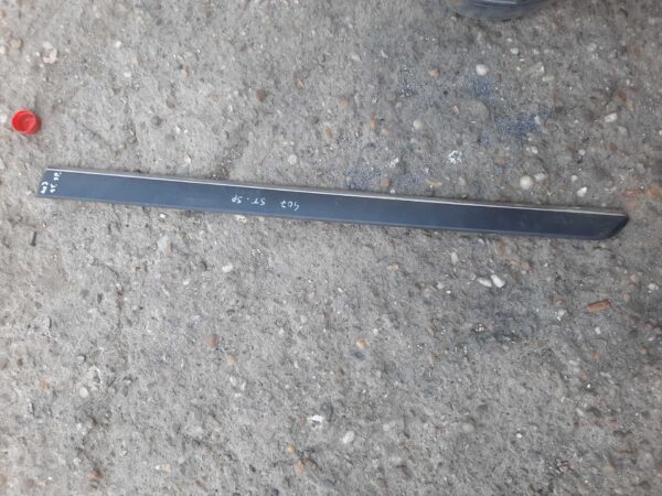 Bandou usa stanga spate cu crom Peugeot 407 an 2004-2010