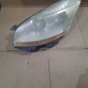 Far stanga Citroen C4 Grand Picasso an 2009 [Anglia]