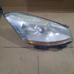 Far dreapta Citroen C4 Grand Picasso an 2009 [Anglia]