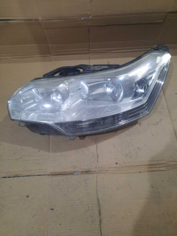 Far dreapta Citroen C5 III an 2008-2014 [Anglia]