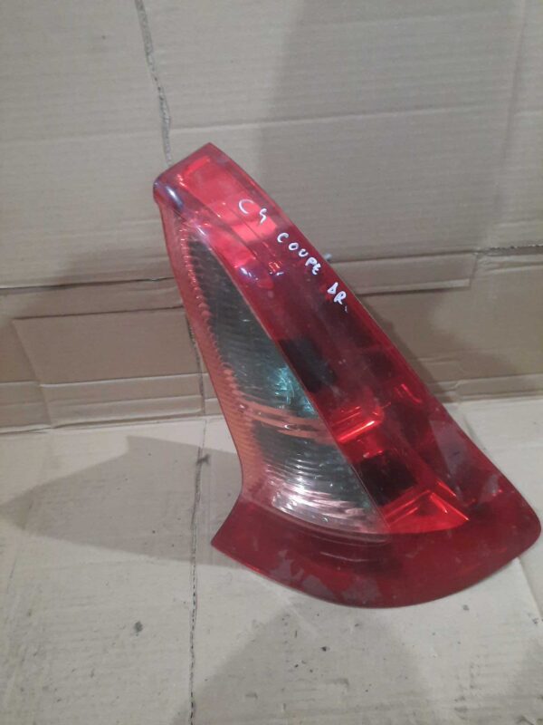Lampa stop dreapta Citroen C4 Coupe an 2007
