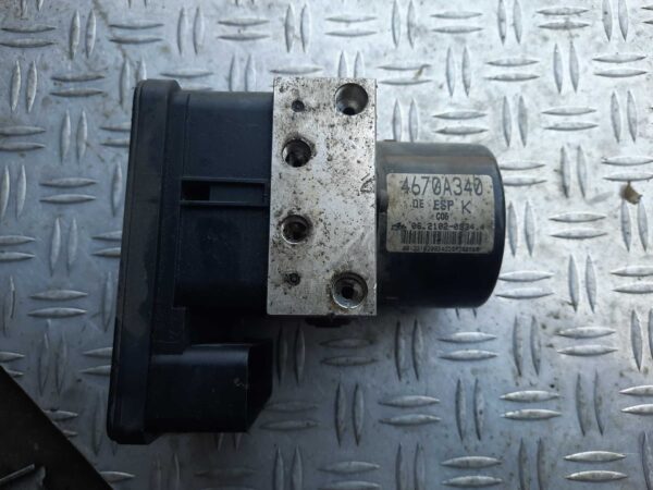 Pompa ABS 4670A340 Citroen C-Crosser 2.2 HDi 4x4 motor 4HN an 2008