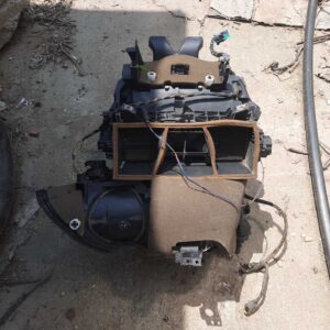 Carcasa aeroterma / Climatizor Peugeot 207 CC 1.6 benzina 5FW an 2008