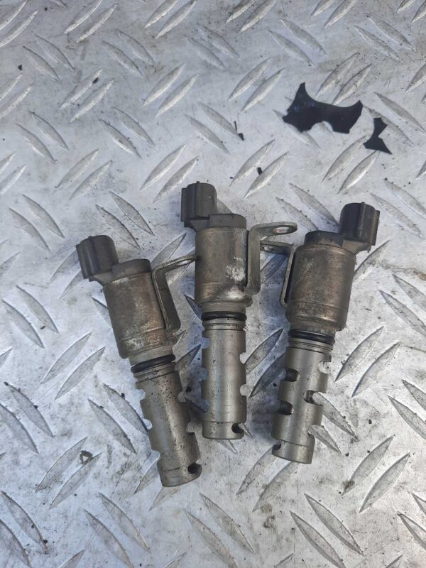 Valva solenoid 33801-5000 2.5 benzina 208cp Lexus IS 250 an 2009