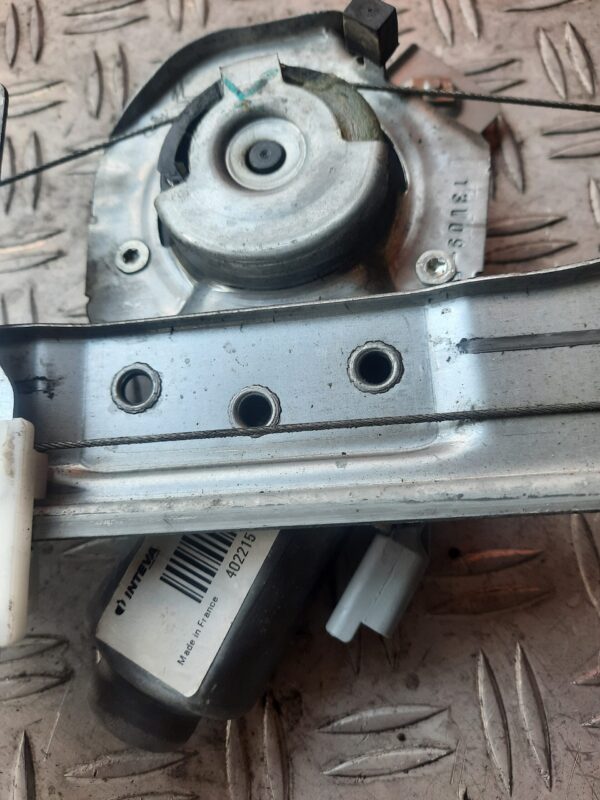 Macara geam stanga fata Citroen C3 2014