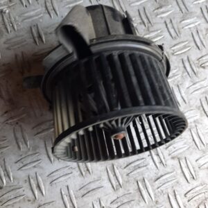 Ventilator incalzire habitaclu Peugeot 307 Citroen C4 cod b9506