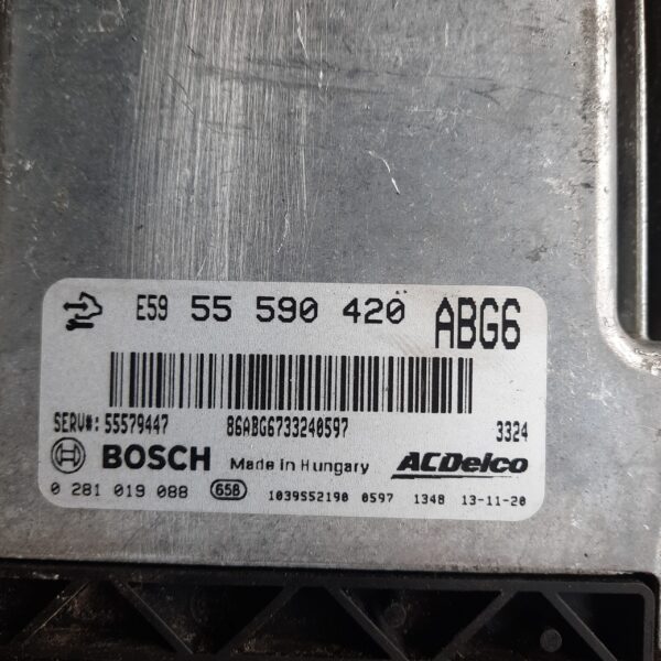 Calculator motor Opel Insignia A 2.0 CDTI 2008-2016 cod: 55590420  0281019088