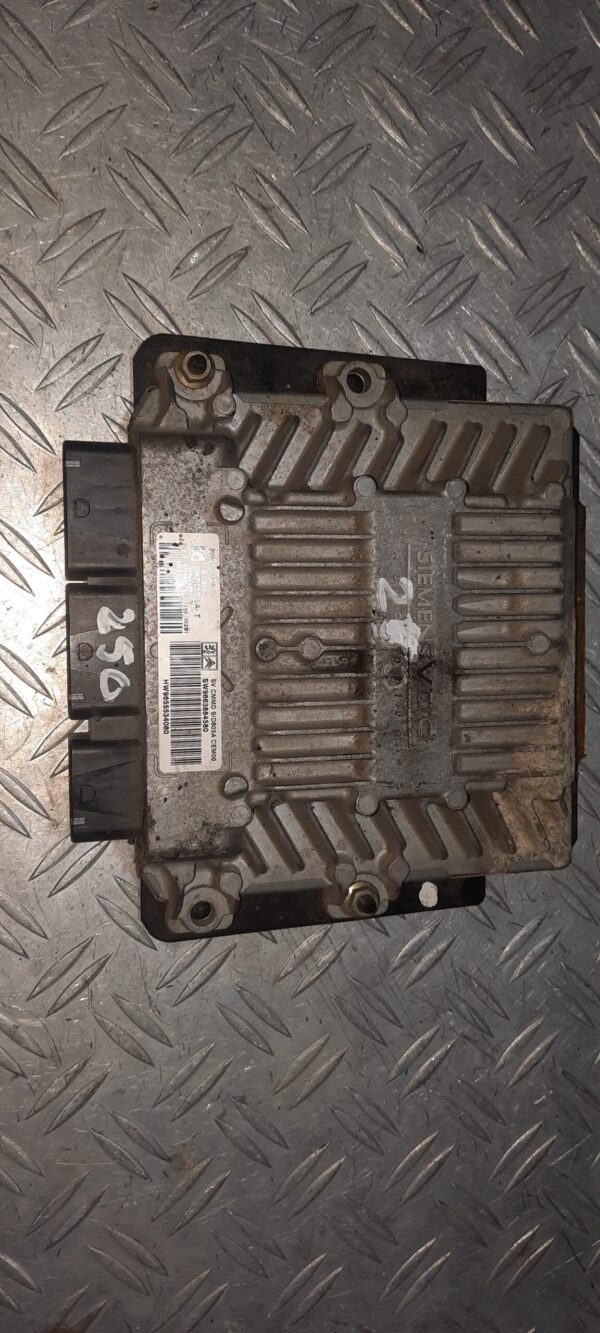 ECU Calculator motor SID 803A 5WS40578A T Peugeot 307 2.0 hdi RHR