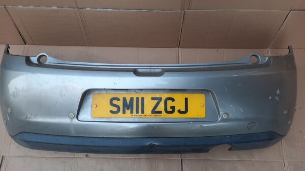 Bara spate Citroen c3 an 2011 culoare crem