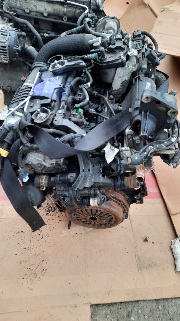 20231102_164221 Motor fara anexe Peugeot 208 1.4 diesel cod motor 8HR euro 5