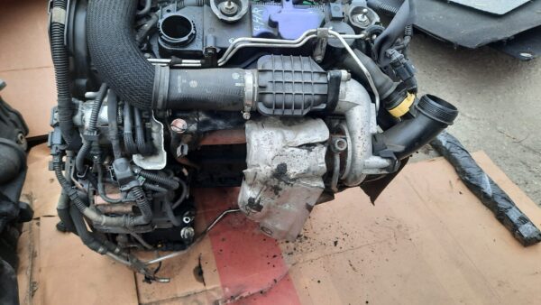 20231102_164230 Motor fara anexe Peugeot 208 1.4 diesel cod motor 8HR euro 5