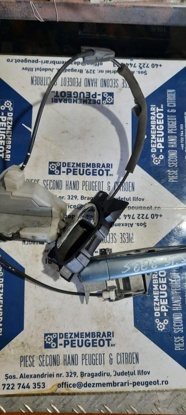 20231109_114559 Broasca cu maner stanga spate Peugeot 5008