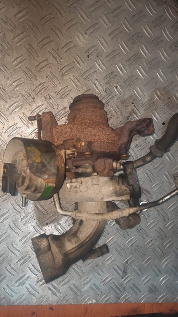 Turbina Peugeot 508 2.0 HDi cod motor RHH 163cp cod piesa 9677062780 Turbina Peugeot 508 2.0 HDi cod motor RHH 163cp cod piesa 9677062780