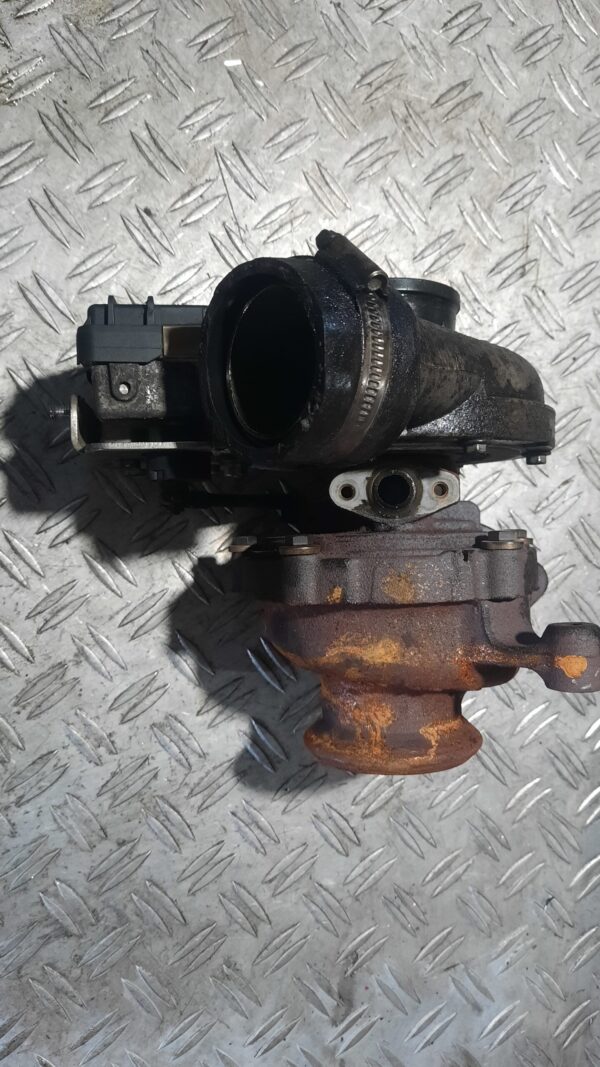 Turbosuflanta Peugeot 4007 motorizare 2.2HDI diesel 156cp/115kw 9684849580 4HN
