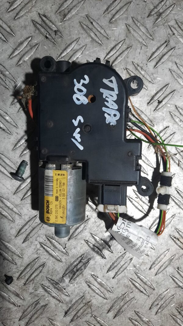 Motoras trapa panoramica cod 0390200075  Peugeot 308 SW