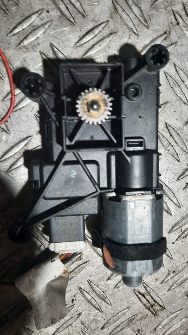 Motoras trapa panoramica cod 0390200075  Peugeot 308 SW