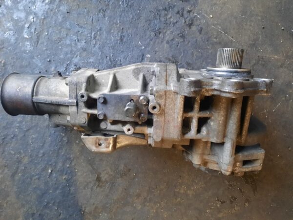 Cutie de transfer grup fata Peugeot 4007 4x4 2.2 hdi cod motor 4HN