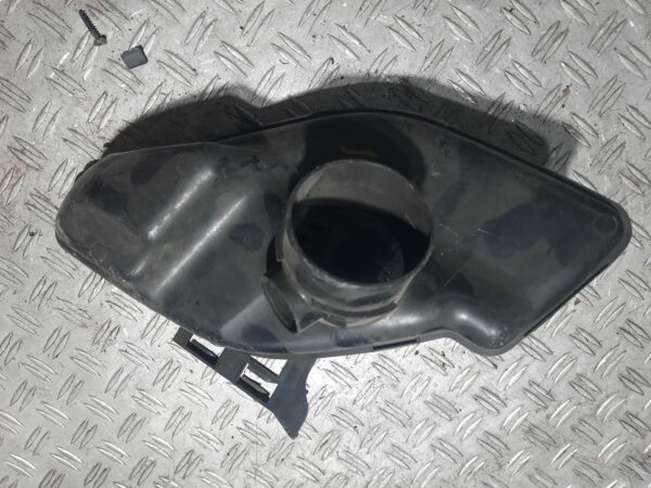 Rezonator aer Peugeot 308 1.6 Benzina turbo  5FX 5FV  2009 Cod : 9656237980