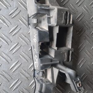 Suport aripa bara Peugeot 307 facelift an 2007 dreapta cod 9653427080
