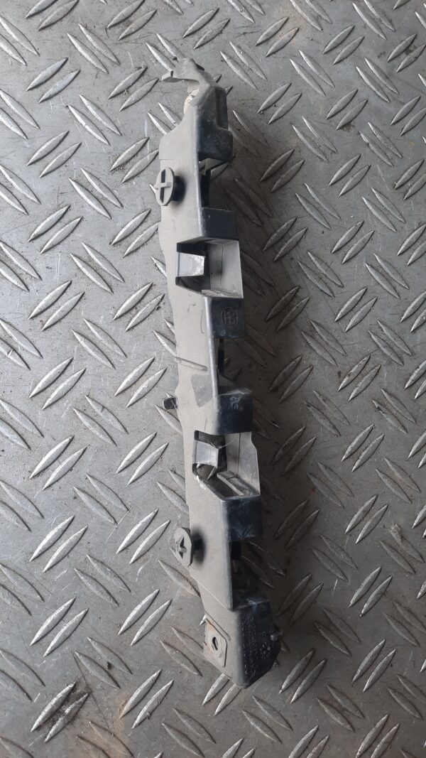 Suport stanga bara fata Citroen C4 An 2005-2011 cod 9687310780