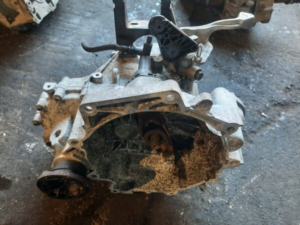 Cutie viteze manuala 6 trepte Skoda Octavia 3 1.2 TSI COD PRQ