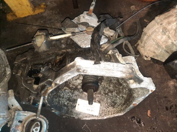 Cutie Viteze Manuala 6 Trepte Cod TL4002 Renault Clio 3 1.5 DCI 2005 - 2014