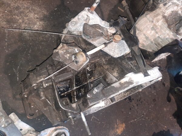 Cutie Viteze Manuala 6 Trepte Cod TL4002 Renault Clio 3 1.5 DCI 2005 - 2014