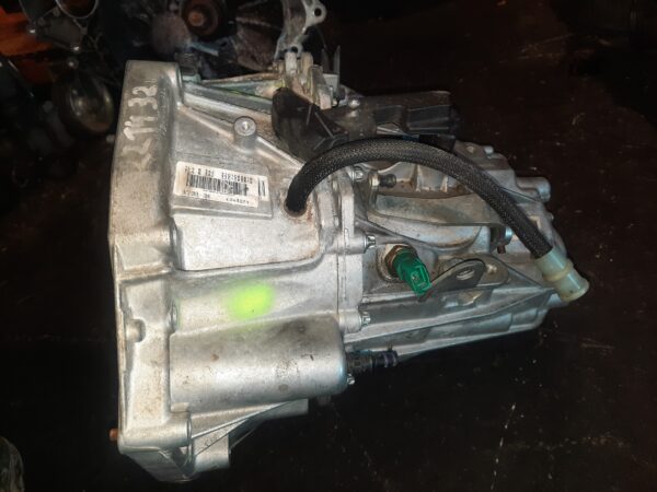 Cutie viteze manuala 6+1 trepte renault clio 5 1.5 dci an 2021 TL4 B 362