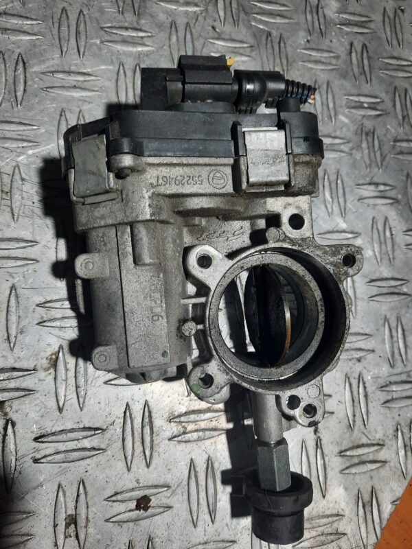 Clapeta acceleratie FIAT Bravo 2 , Alfa 159 , Fiat Doblo 2.0 Diesel 2007 cod 55229467