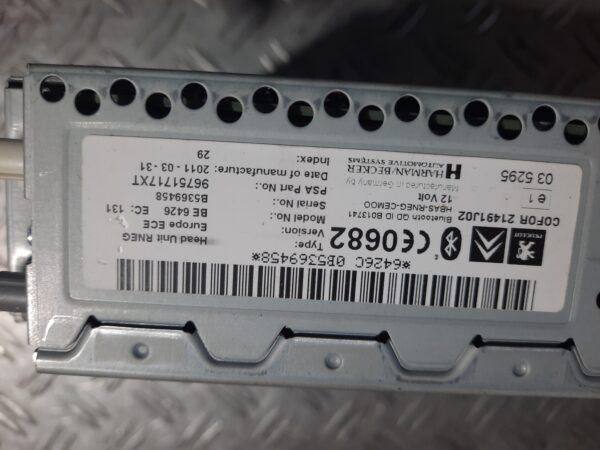 Unitate Radio Cd Navigatie Peugeot 3008 cod 96751717XT an 2011
