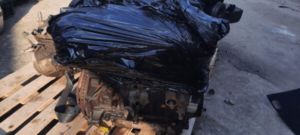 Motor Peugeot 406 307 206 Partner Citroen c5 Berlingo  2.0 HDi 90 CP cod RHY