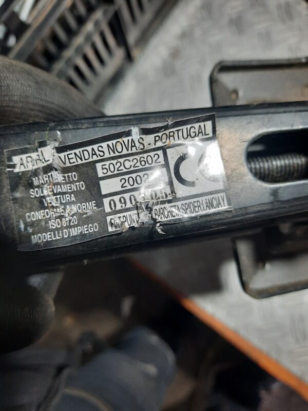 Cric original Fiat Punto cod 502C2602