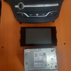 20240314_110907 Navigatie completa panou bord unitate navigatie si display Peugeot 308 II An 2014-2018