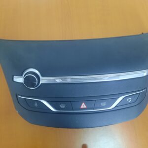 20240314_111015 Comanda radio buton avarie panou bord peugeot 308 an 2017 cod 96777660zd
